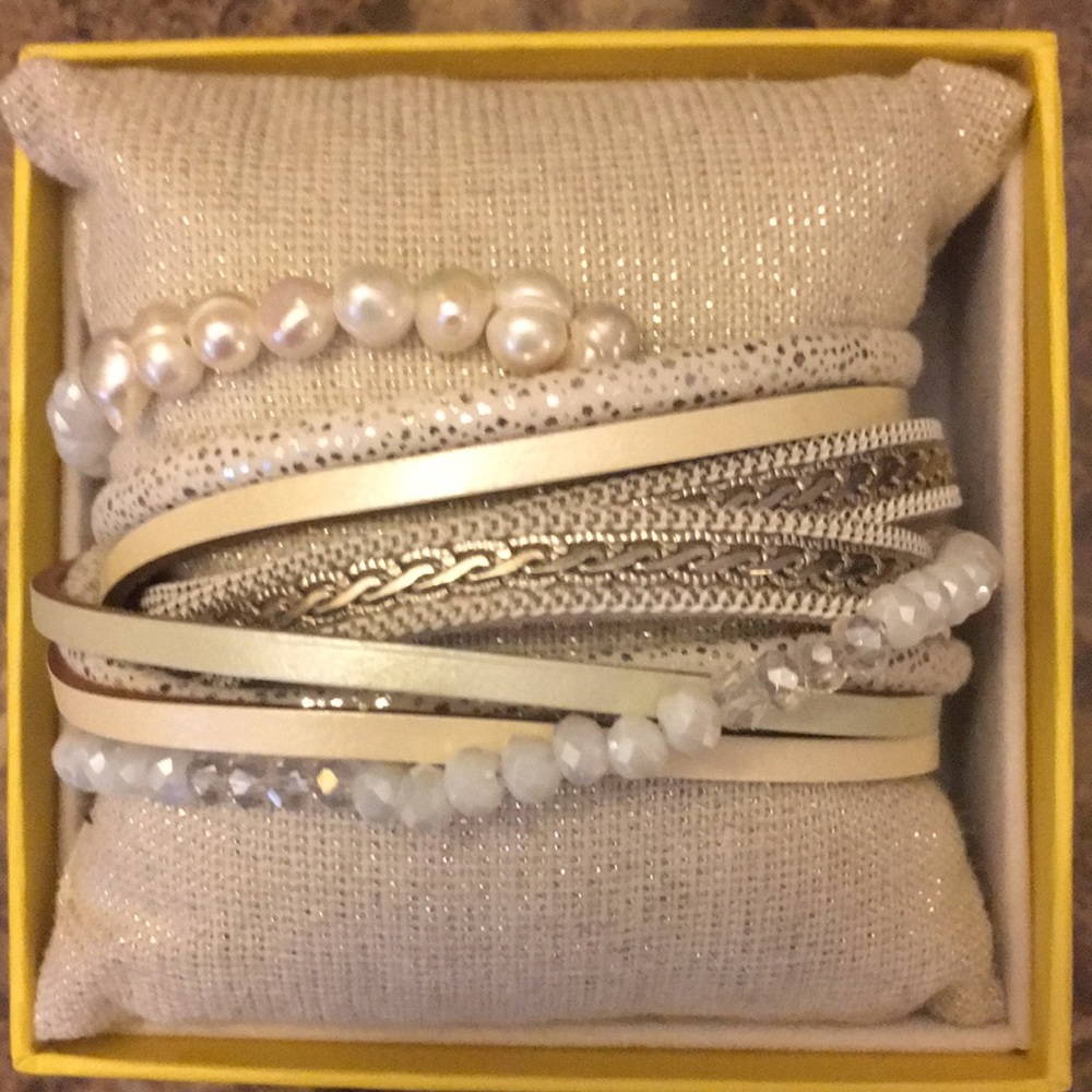 Wrap Around Pearl Bracelet